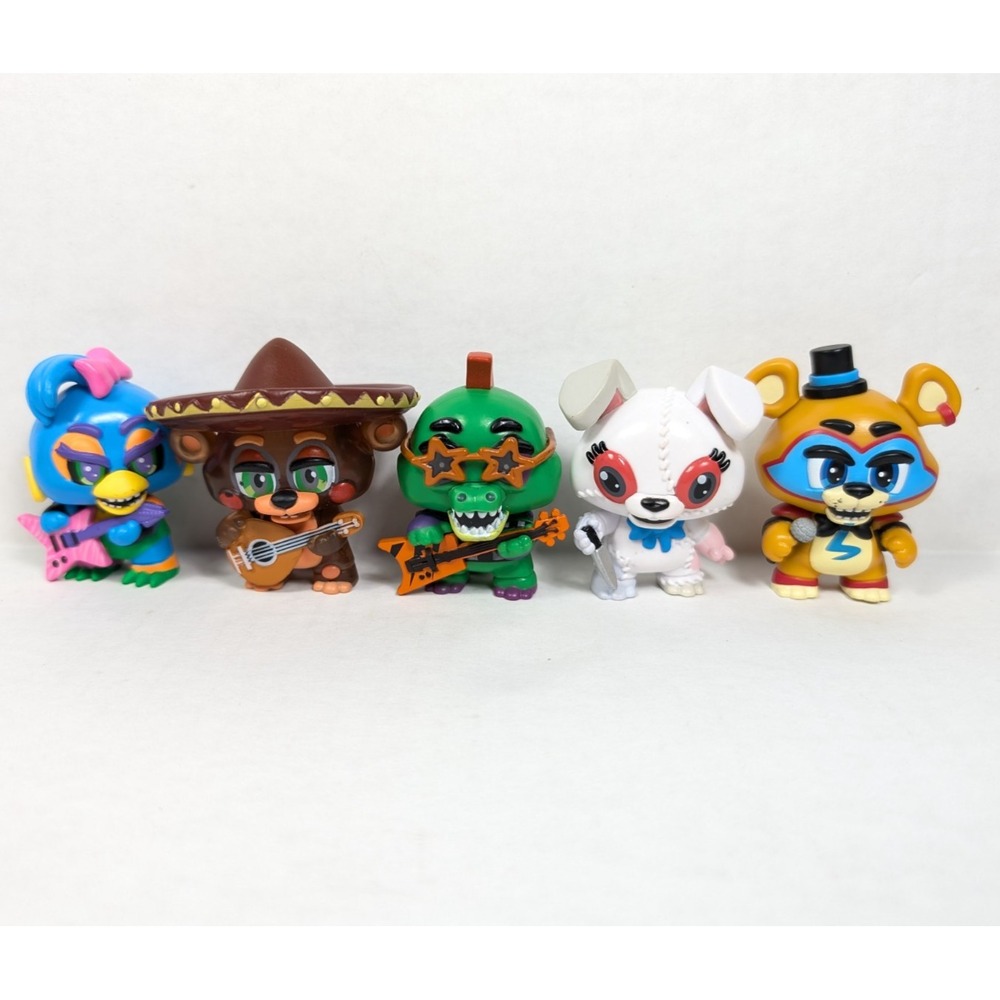 Five Nights at Freddys Mystery Figure lot Chica Freddy El Chip Security Breach